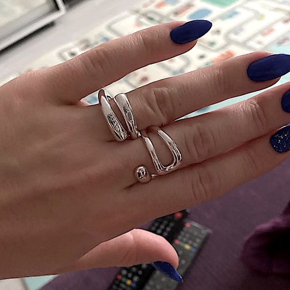 Sterling Silver Geometric Two Piece Ring Set - Picture 3 of 12